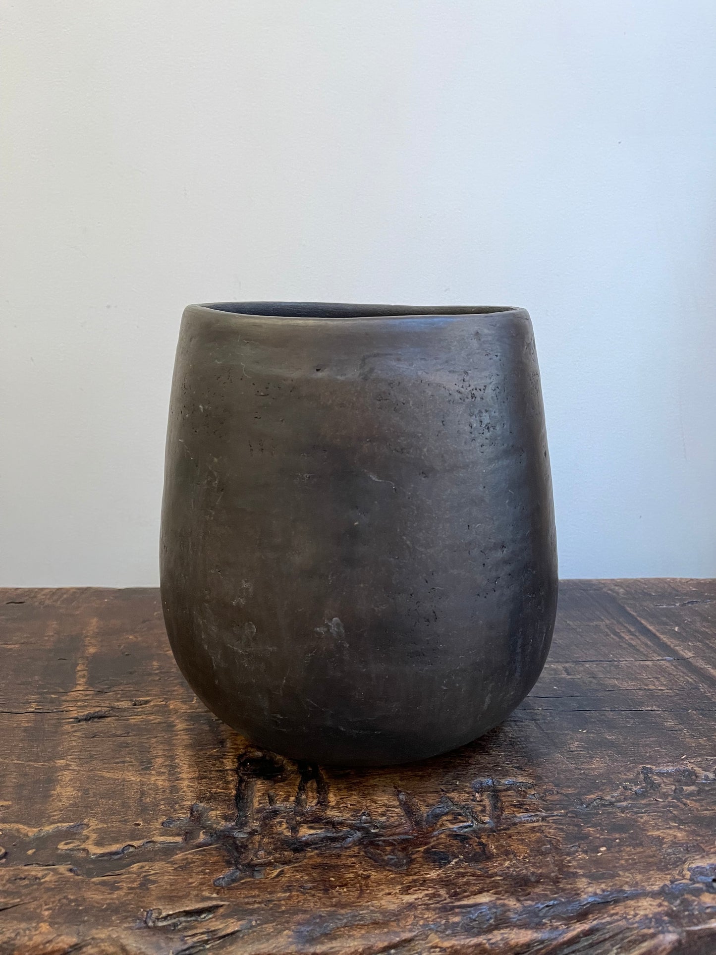 Tapered Jar, Black